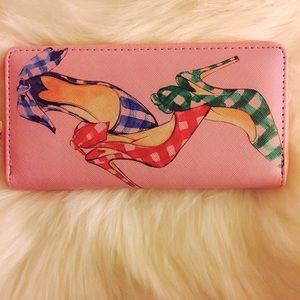 NWT PINK FASHION SHOE GINGHAM ZIPPERED WALLET
